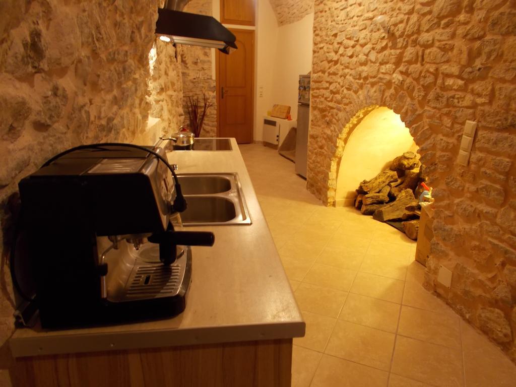 Pyrgi  Traditional Guest House Chrisyis מראה חיצוני תמונה