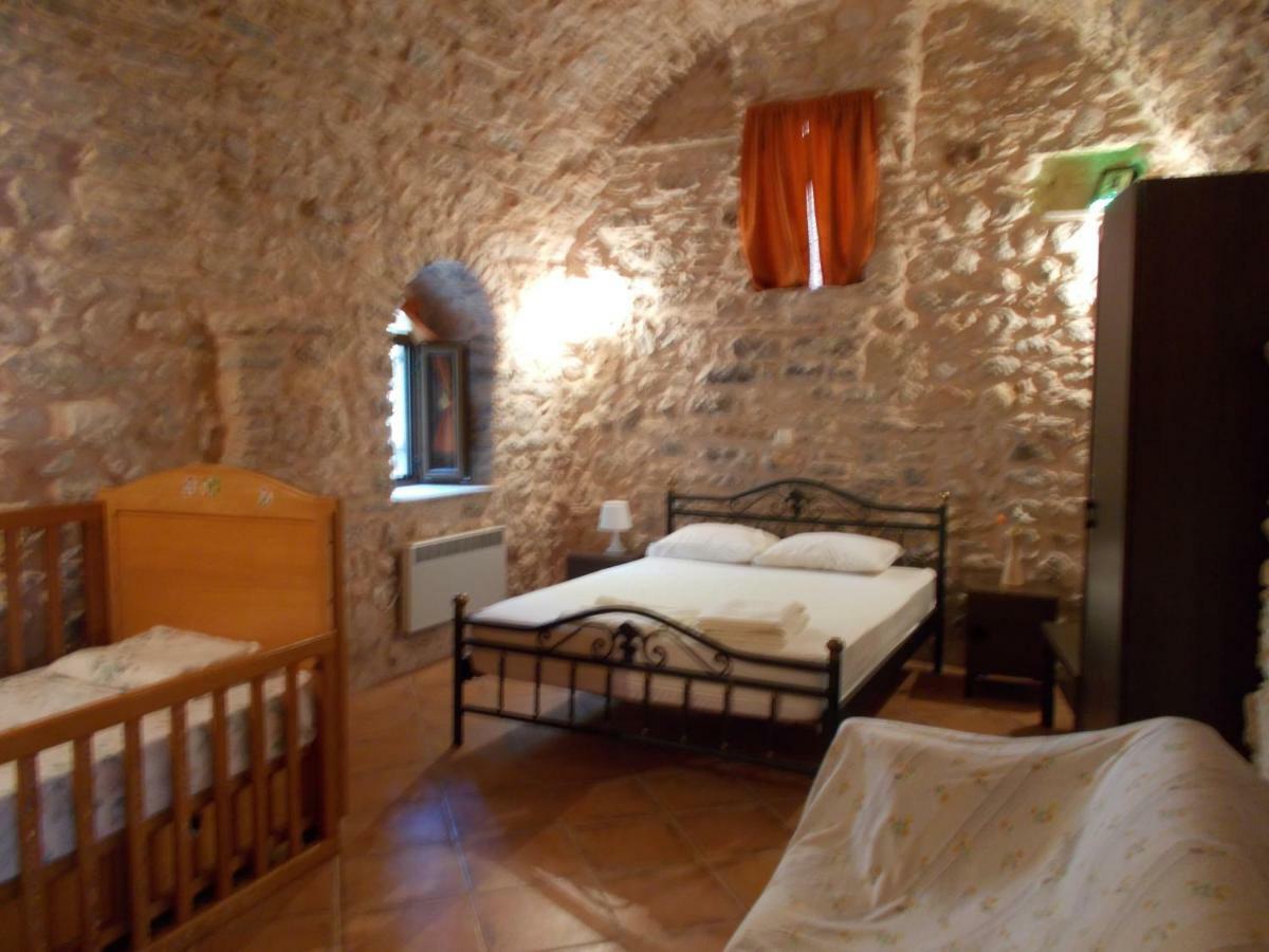 Pyrgi  Traditional Guest House Chrisyis מראה חיצוני תמונה